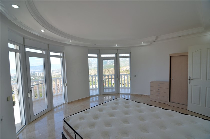 Вилла с видом на море в Каргыджаке