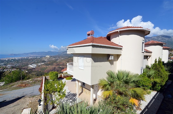 Вилла с видом на море в Каргыджаке