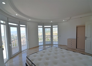 Вилла с видом на море в Каргыджаке