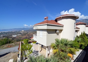 Вилла с видом на море в Каргыджаке