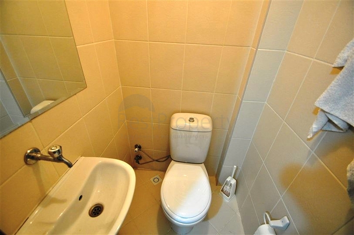 Просторная квартира 2+1 в шикарном комплексе в Махмутларе