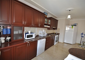 Просторная квартира 2+1 в шикарном комплексе в Махмутларе