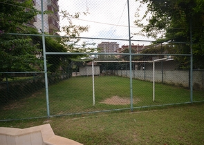 Просторная квартира 2+1 в шикарном комплексе в Махмутларе