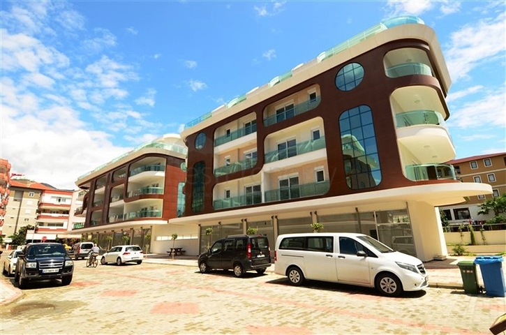 Апартаменты 1+1 в центре курортной жизни в Аланье