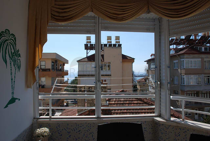 Квартира в центре Алании. Прекрасный вид на море.