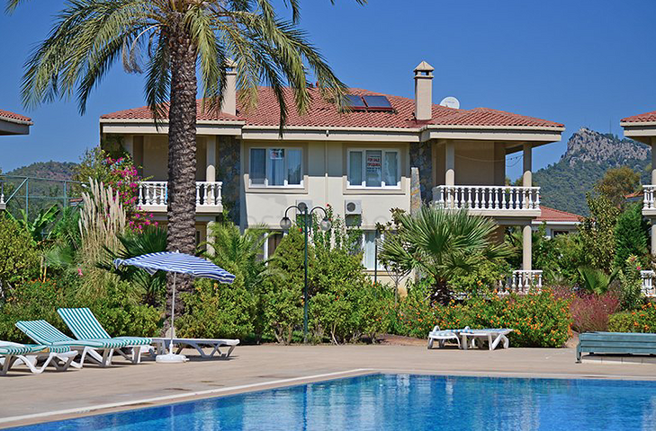 Меблированная вилла 3+1 в Кемере в 500 м до моря