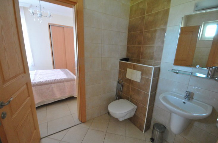 Меблированная вилла 3+1 в Кемере в 500 м до моря