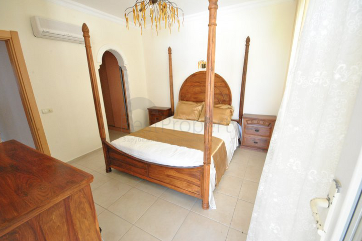 Меблированная вилла 3+1 в Кемере в 500 м до моря