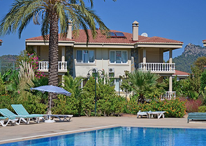 Меблированная вилла 3+1 в Кемере в 500 м до моря