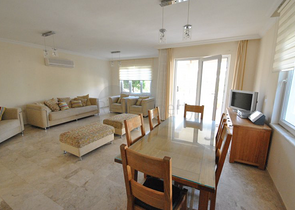 Меблированная вилла 3+1 в Кемере в 500 м до моря