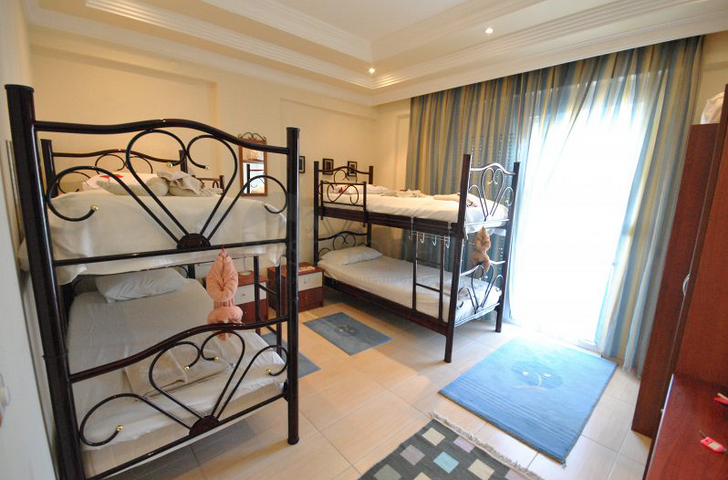 Квартира 3+1 с мебелью в Чамьюва Кемере 900 м до моря