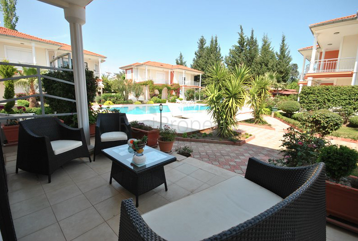 Квартира 3+1 с мебелью в Чамьюва Кемере 900 м до моря