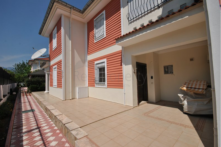 Квартира 3+1 с мебелью в Чамьюва Кемере 900 м до моря