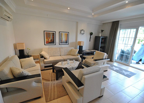 Квартира 3+1 с мебелью в Чамьюва Кемере 900 м до моря