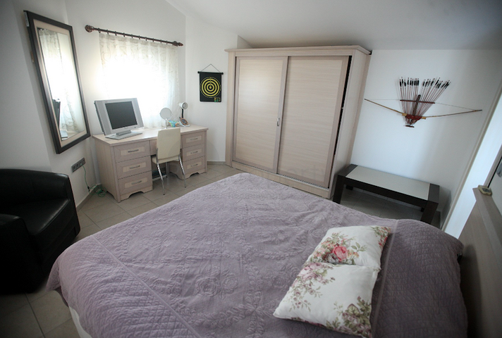 Вилла 4+1 с мебелью в центре Белека в 500 м от гольф полей