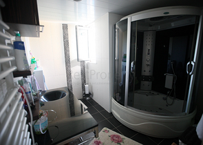 Вилла 4+1 с мебелью в центре Белека в 500 м от гольф полей