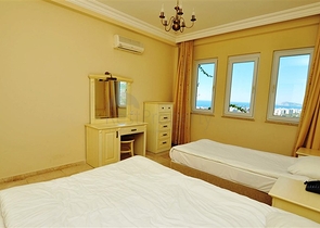 Великолепная апарт вилла с видом на море