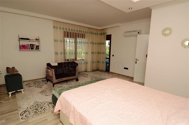 Просторные апартаменты в Кестеле