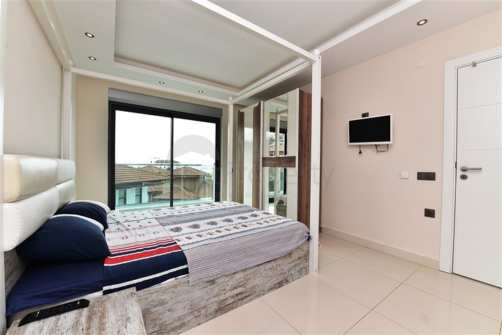 Роскошные апартаменты с видом на море