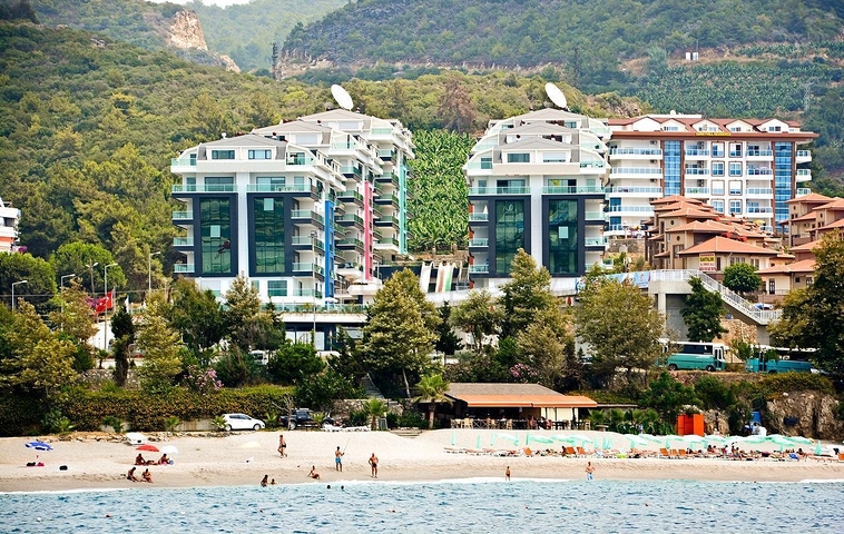 Роскошные апартаменты с видом на море