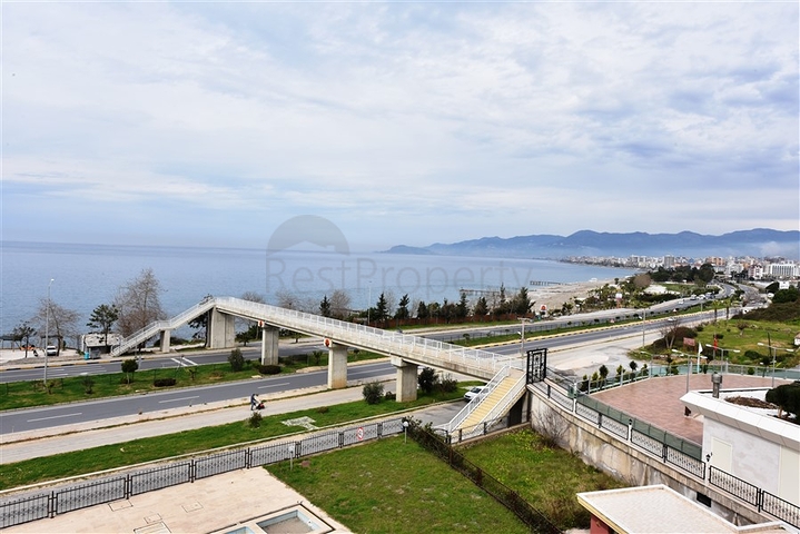 Роскошные апартаменты с видом на море