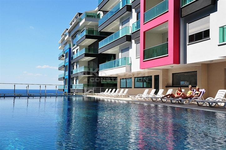 Роскошные апартаменты с видом на море