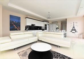 Роскошные апартаменты с видом на море