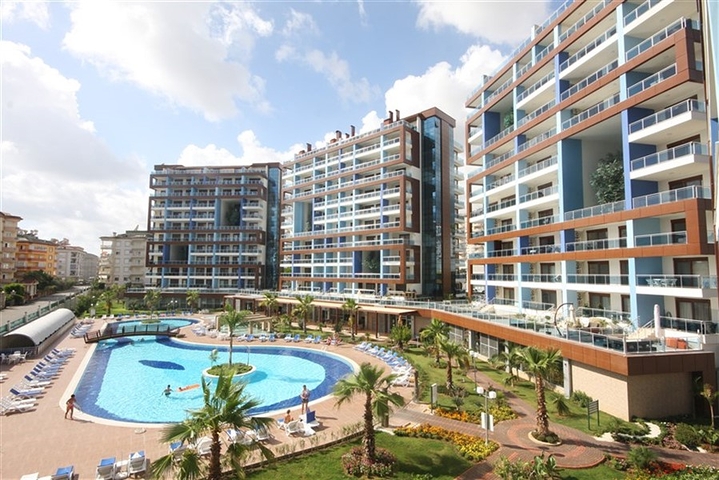 Благоустроенная студия в комплексе класса люкс