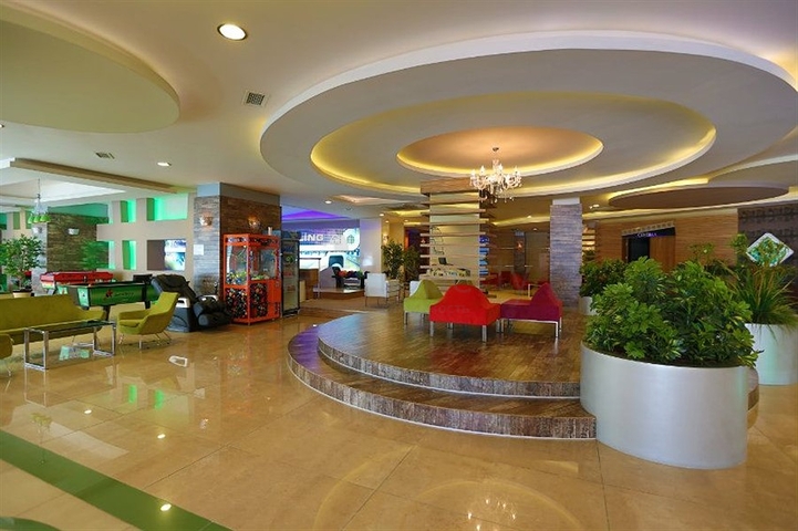 Благоустроенная студия в комплексе класса люкс