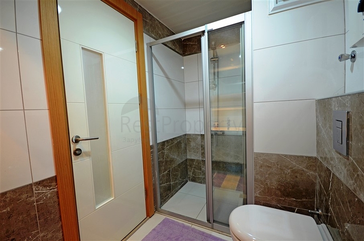 Благоустроенная студия в комплексе класса люкс