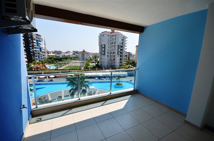 Благоустроенная студия в комплексе класса люкс