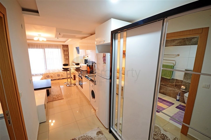 Благоустроенная студия в комплексе класса люкс