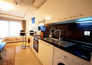 Благоустроенная студия в комплексе класса люкс