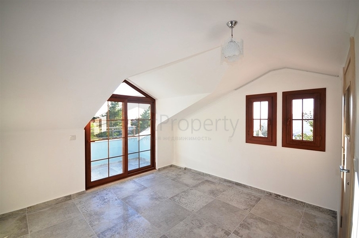 Изумительная вилла с бассейном