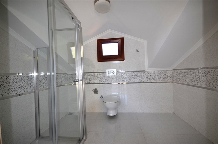 Изумительная вилла с бассейном