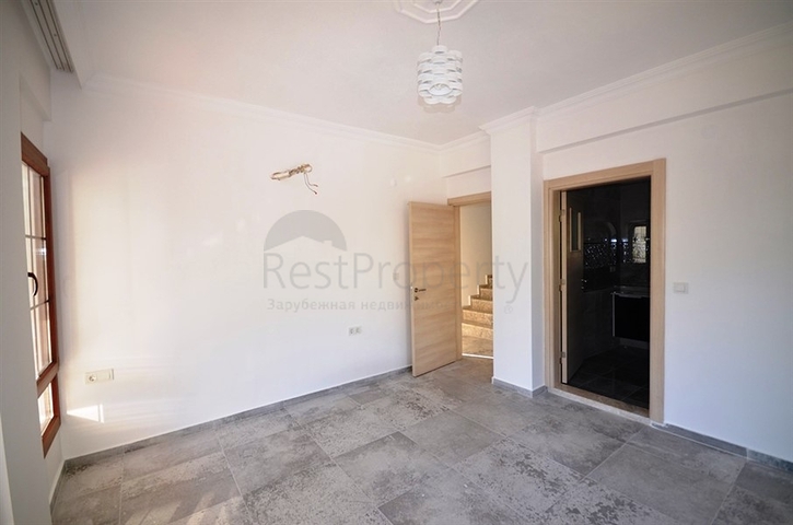 Изумительная вилла с бассейном