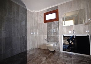 Изумительная вилла с бассейном