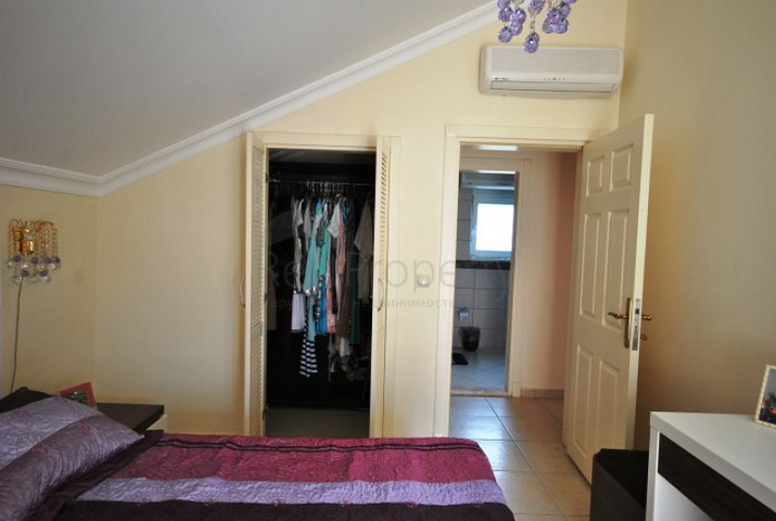 Вилла с мебелью с 3 спальнями в Чамьюва Кемере