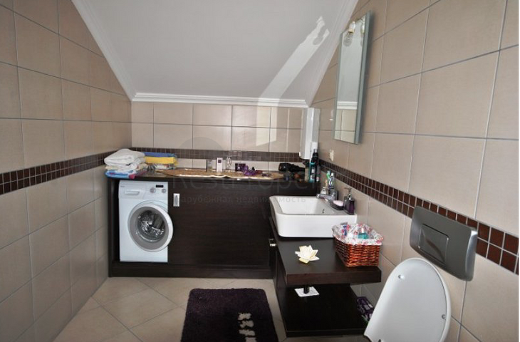 Вилла с мебелью с 3 спальнями в Чамьюва Кемере