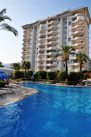 Трехкомнатные апартаменты в Джикджилли