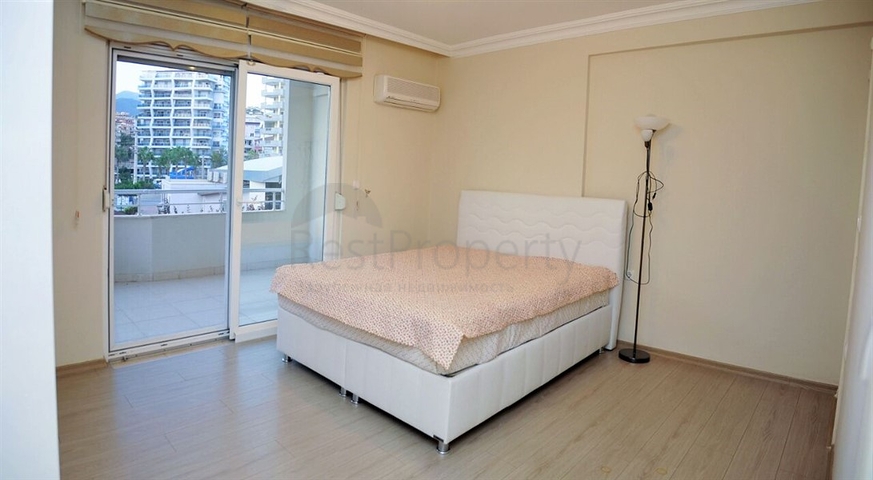 Трехкомнатные апартаменты в Джикджилли