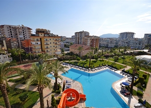 Трехкомнатные апартаменты в Джикджилли