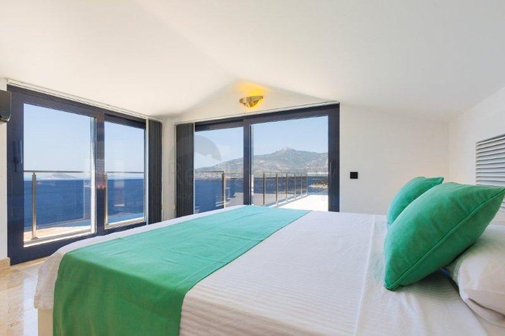 Элитная вилла в Калкане с видом на море