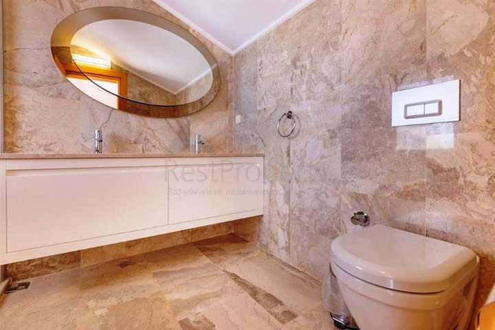 Роскошный дуплекс с невероятным видом на море