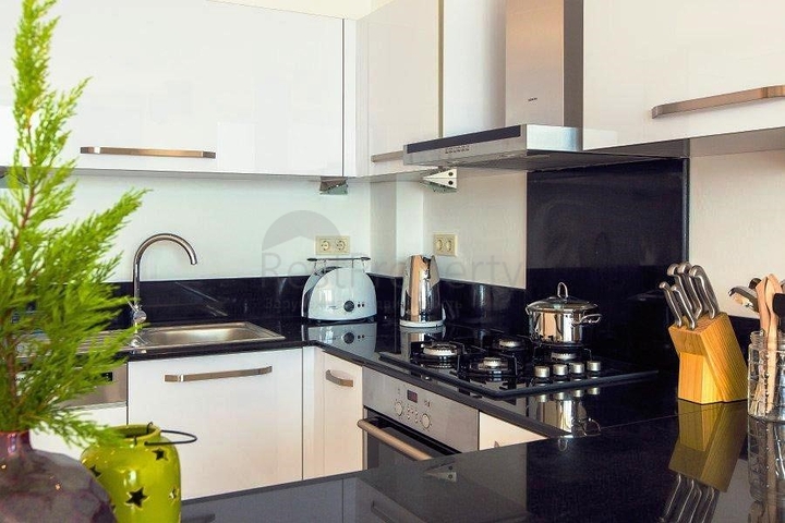 Роскошный дуплекс с невероятным видом на море