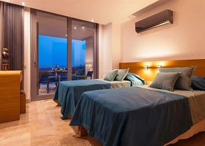 Роскошный дуплекс с невероятным видом на море