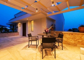 Роскошный дуплекс с невероятным видом на море