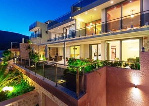 Роскошный дуплекс с невероятным видом на море