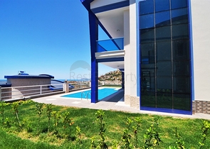 Роскошная вилла с видом на море и на горы в Каргыджаке