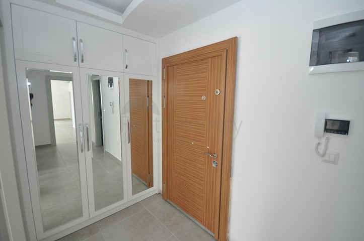 Новый готовый комплекс квартир в Махмутларе